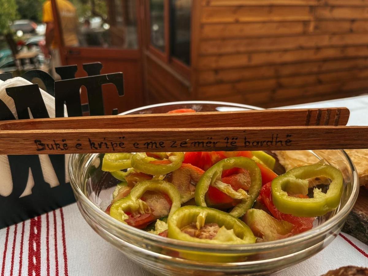 Marashi Gjestgiverier
